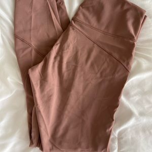 Lululemon in movement leggings